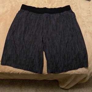 XL Lululemon 11” Shorts